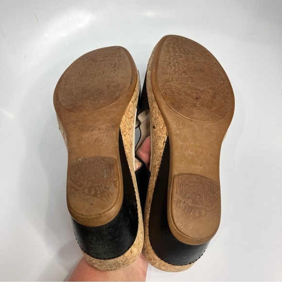 Dansko Carla wedge Sandals black leather size 41 - Picture 8 of 9